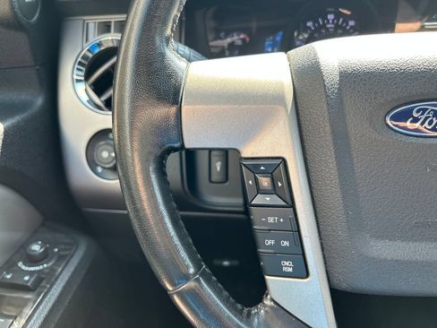 Used 2017 Ford Expedition Limited w/ Equipment Group 301A RWD image 22