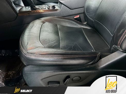 Used 2019 Ford Explorer Sport image 19