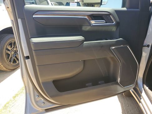 Used 2023 Chevrolet Silverado 1500 LT RWD image 20