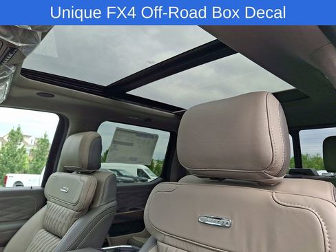 New 2026 Ford F250 Platinum w/ Platinum Plus Package AWD/4WD image 10