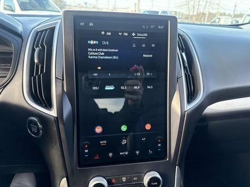 Certified 2023 Ford Edge SEL image 23
