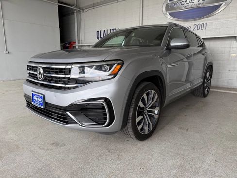 Used 2022 Volkswagen Atlas Cross Sport SEL Premium R-Line AWD/4WD image 7