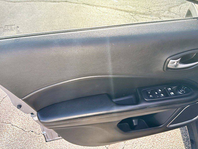 Used 2019 Jeep Compass Sport FWD image 18