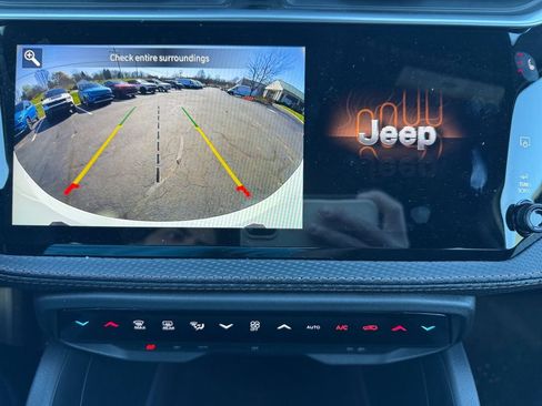 New 2026 Jeep Cherokee Limited AWD/4WD image 13