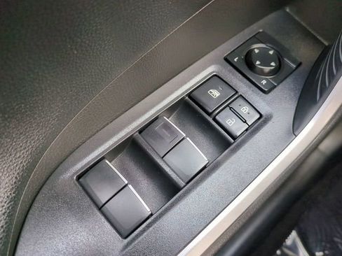 Used 2021 Toyota RAV4 Limited AWD/4WD image 25