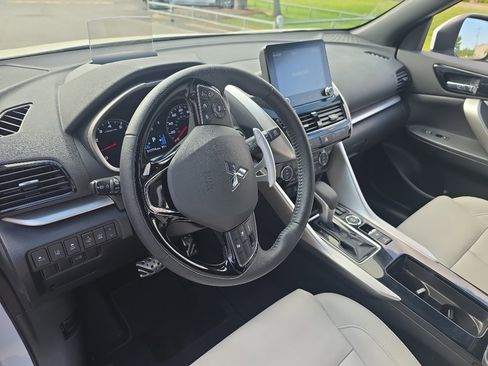 Used 2025 Mitsubishi Eclipse Cross SEL image 16