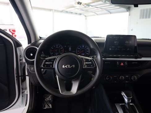 Used 2023 Kia Forte LXS FWD image 14