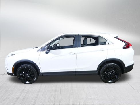 Used 2025 Mitsubishi Eclipse Cross LE AWD/4WD image 4