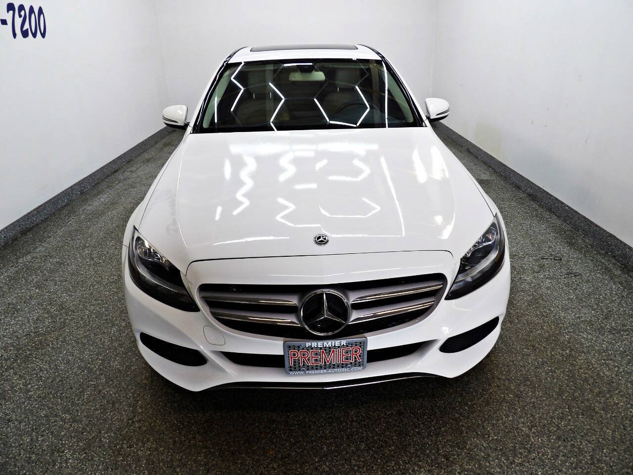 Used 2018 Mercedes-Benz C 300 Sedan image 2