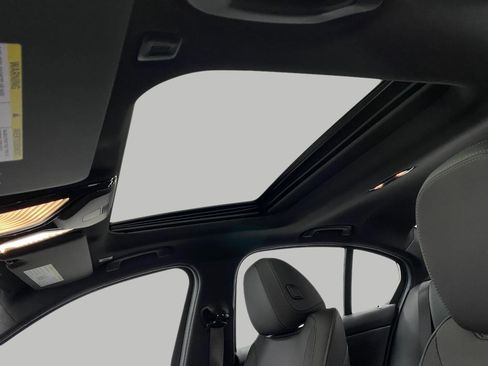 New 2026 BMW 330i xDrive Sedan image 32