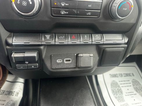 Used 2023 Chevrolet Silverado 3500 W/T image 22