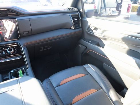 Used 2024 GMC Sierra 3500 AT4 w/ AT4 Premium Plus Package image 20