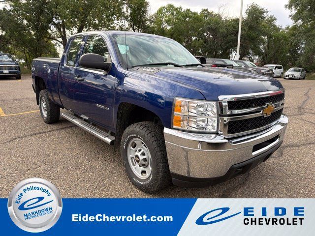 Used 2013 Chevrolet Silverado 2500 W/T AWD/4WD image 1