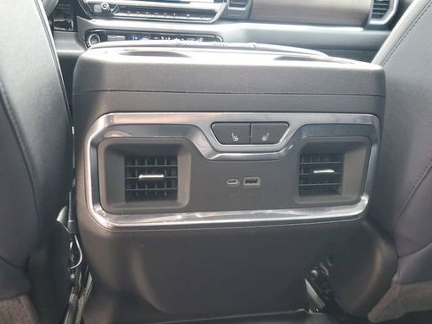 Used 2023 Chevrolet Silverado 1500 High Country w/ High Country Premium Package image 12