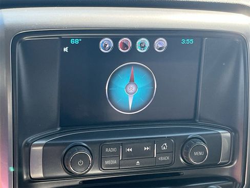 Used 2016 Chevrolet Silverado 2500 LT w/ LT Convenience Package image 18