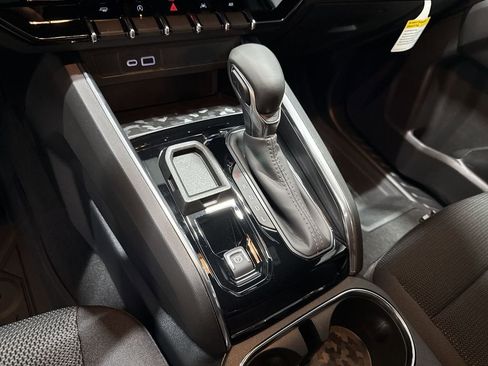 New 2026 GMC Canyon Elevation w/ Convenience Package RWD image 16