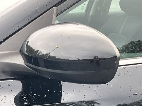 Certified 2023 Nissan Sentra SV image 26