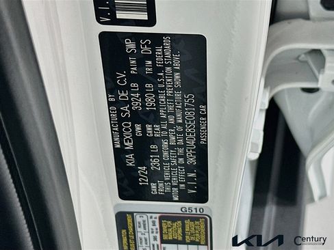Certified 2025 Kia K4 EX FWD image 29