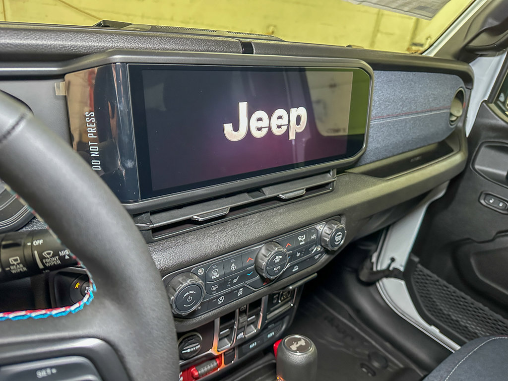 New 2026 Jeep Wrangler Unlimited Sport w/ Dual Top Group AWD/4WD image 28