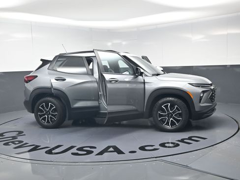 Used 2024 Chevrolet TrailBlazer ACTIV w/ Convenience Package image 28