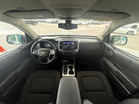 Used 2019 Chevrolet Colorado LT w/ Redline Special Edition RWD image 17