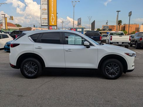 Used 2021 MAZDA CX-5 Touring image 4