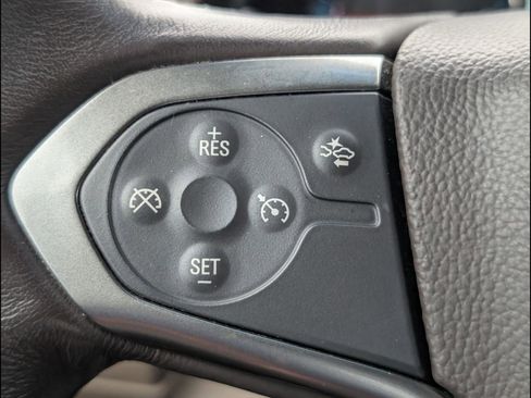 Used 2019 Chevrolet Tahoe LT RWD image 14