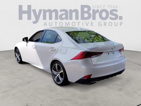Used 2018 Lexus IS 300 AWD w/ Comfort Package image 5