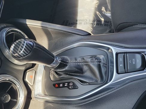 Used 2019 Chevrolet Camaro LT RWD image 30