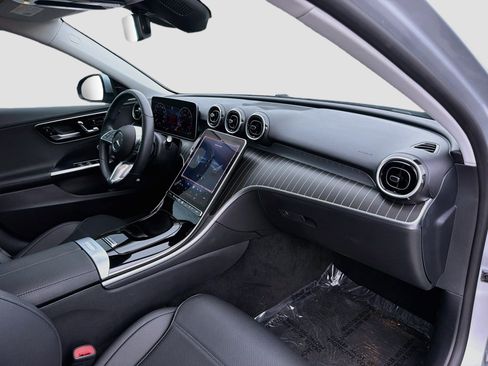 Used 2024 Mercedes-Benz C 300 Sedan image 15