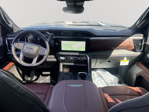 New 2026 GMC Sierra 2500 Denali Ultimate AWD/4WD image 21