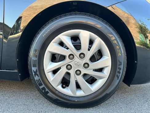 Used 2020 Hyundai Elantra SE w/ Cargo Package (C1) FWD image 85