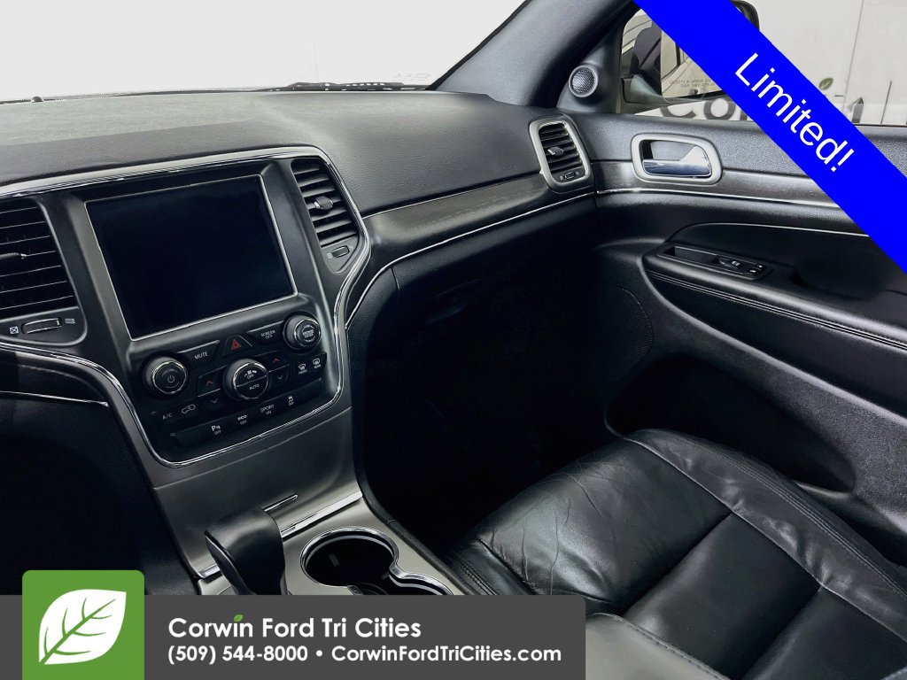 Used 2018 Jeep Grand Cherokee Limited w/ Trailer Tow Group IV AWD/4WD image 27