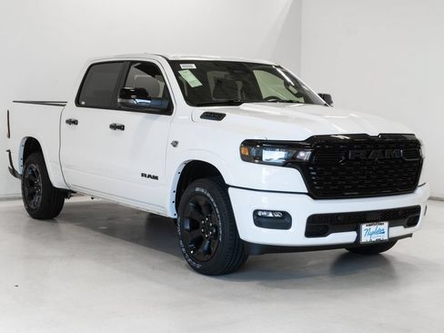 New 2026 RAM 1500 Big Horn AWD/4WD image 6