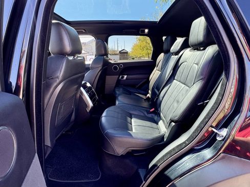 Used 2016 Land Rover Range Rover Sport HSE image 28