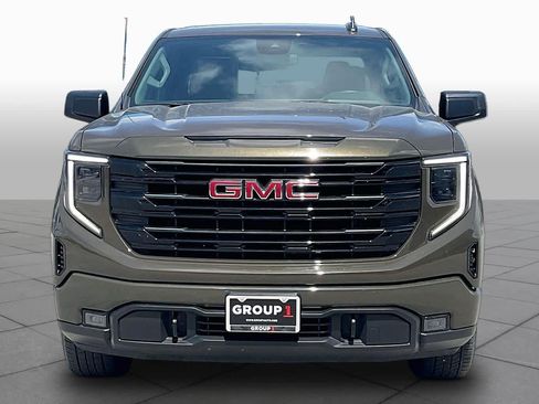 Used 2023 GMC Sierra 1500 Elevation RWD image 4