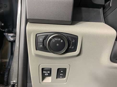 Used 2020 Ford F150 XLT w/ Equipment Group 302A Luxury image 17