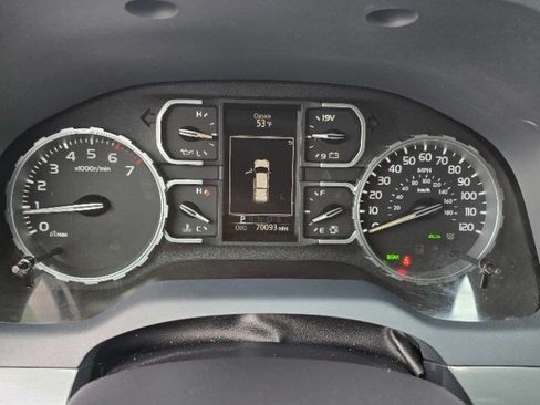 Used 2018 Toyota Tundra Platinum AWD/4WD image 14