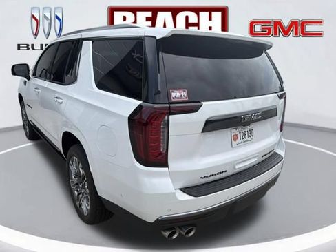 Used 2023 GMC Yukon Denali Ultimate w/ LPO, Floor Liner Package AWD/4WD image 6