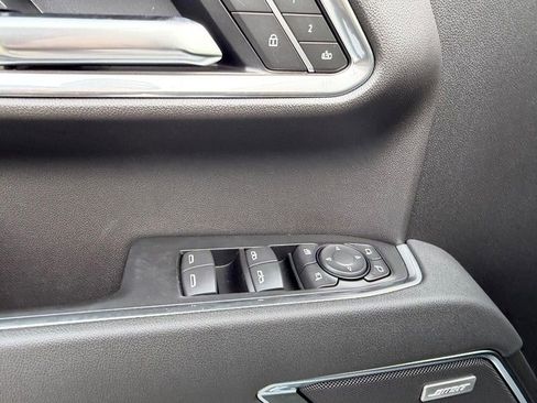New 2026 GMC Sierra 1500 SLT w/ SLT Convenience Package image 16