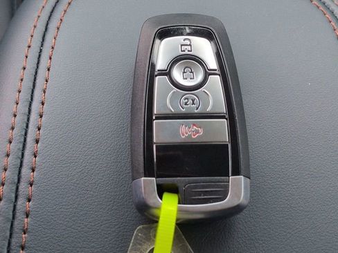 New 2026 Ford Maverick Lariat image 36