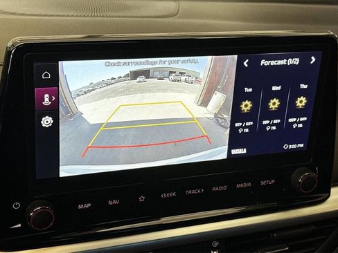 Used 2024 Kia Forte GT-Line image 19