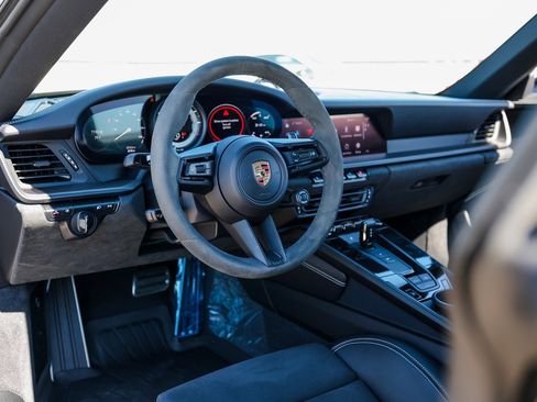 Certified 2024 Porsche 911 Carrera GTS image 25