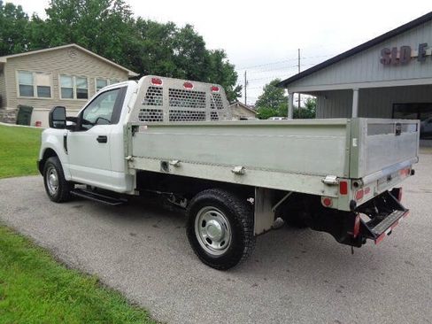 Used 2019 Ford F250 XL RWD image 3