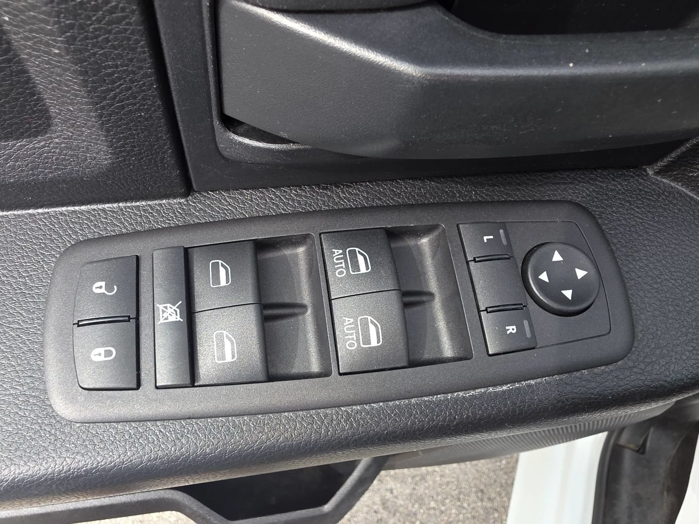 Used 2013 RAM 1500 Tradesman w/ Protection Group AWD/4WD image 12