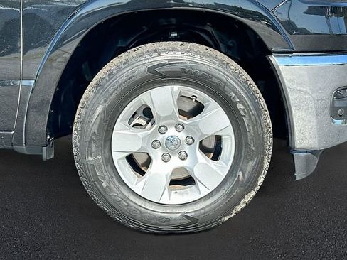 Used 2025 RAM 1500 Big Horn image 32