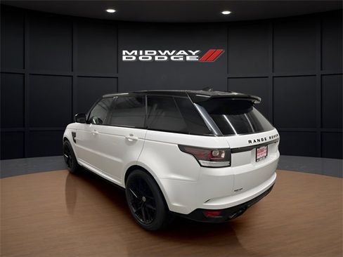 Used 2017 Land Rover Range Rover Sport SVR image 3