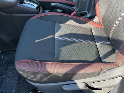 New 2025 Nissan Versa SR w/ Trunk Package image 16