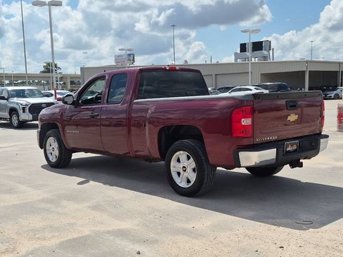Used 2013 Chevrolet Silverado 1500 W/T RWD image 4