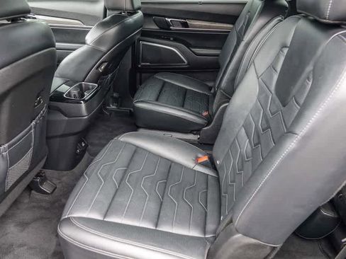 Certified 2022 Kia Telluride SX w/ SX Prestige Package AWD/4WD image 17